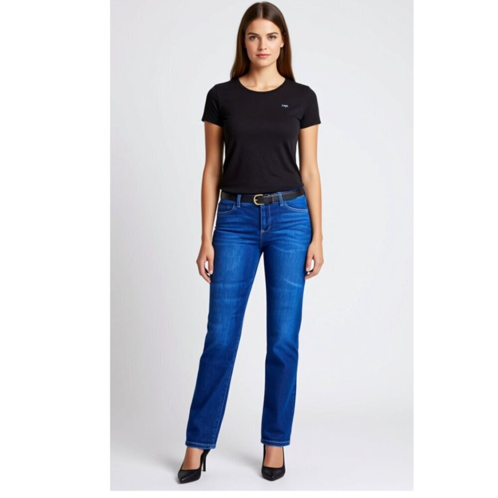 American Eagle Ne(X)t Level Stretch. Size 10, short, NWOT